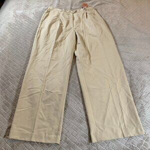 Izod Golf Women 14 Pants Beige X-Tra Dry Pleated High Rise Straight Leg Athletic